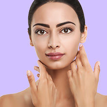 Removes dust, dirt and pollutants from skin’s surface.